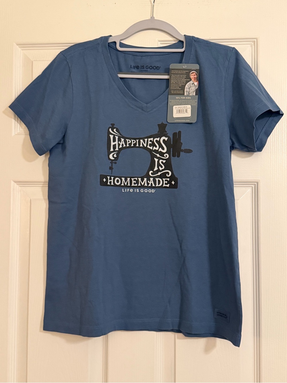 Life Is Good Women's Dusty Blue 'Happiness Is Homemade' V‑Neck Tee